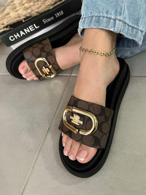 Sandalias Bajas | Sofisticadas, Cómodas y Versátiles